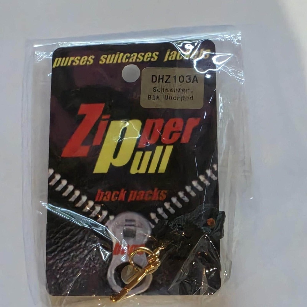 Conversation Concepts Vintage 0.5" Black Schnauzer Uncropped Zipper Pull Charm
